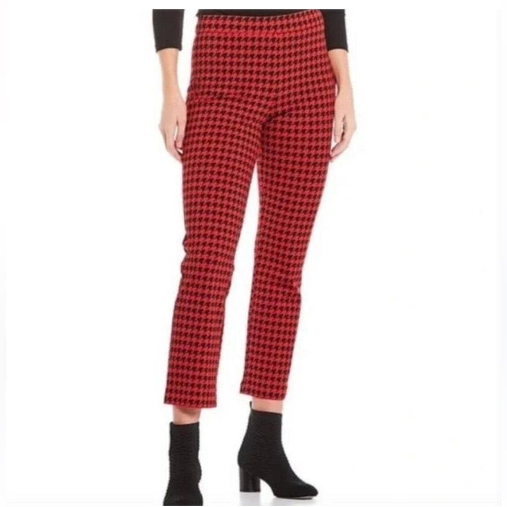 Sanctuary Red and Black Houndstooth Cropped Pants